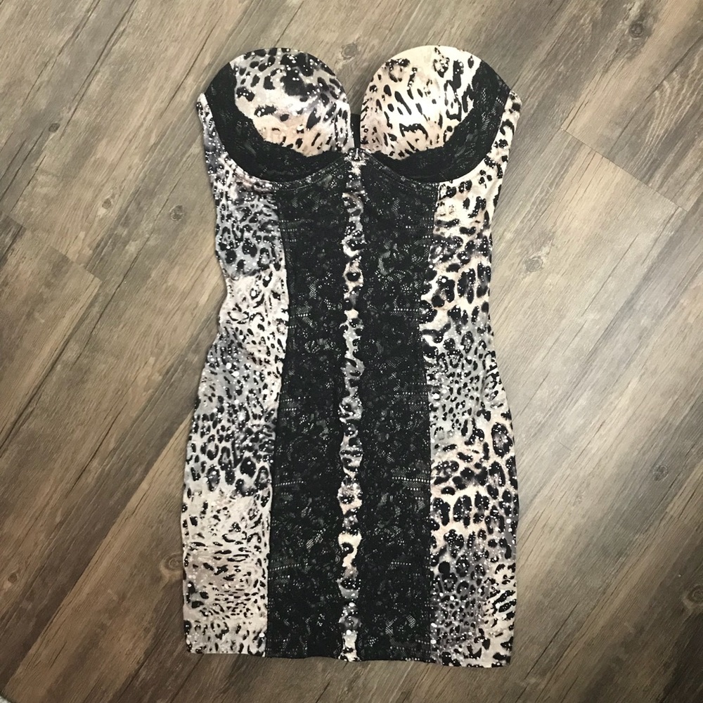 Victoria Secret shaping slip 34C